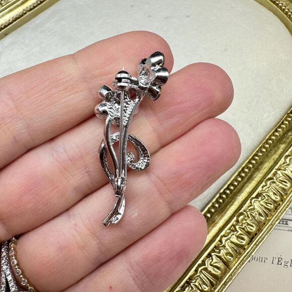 Flower Brooch With Rhinestones - Picture 2 of 10